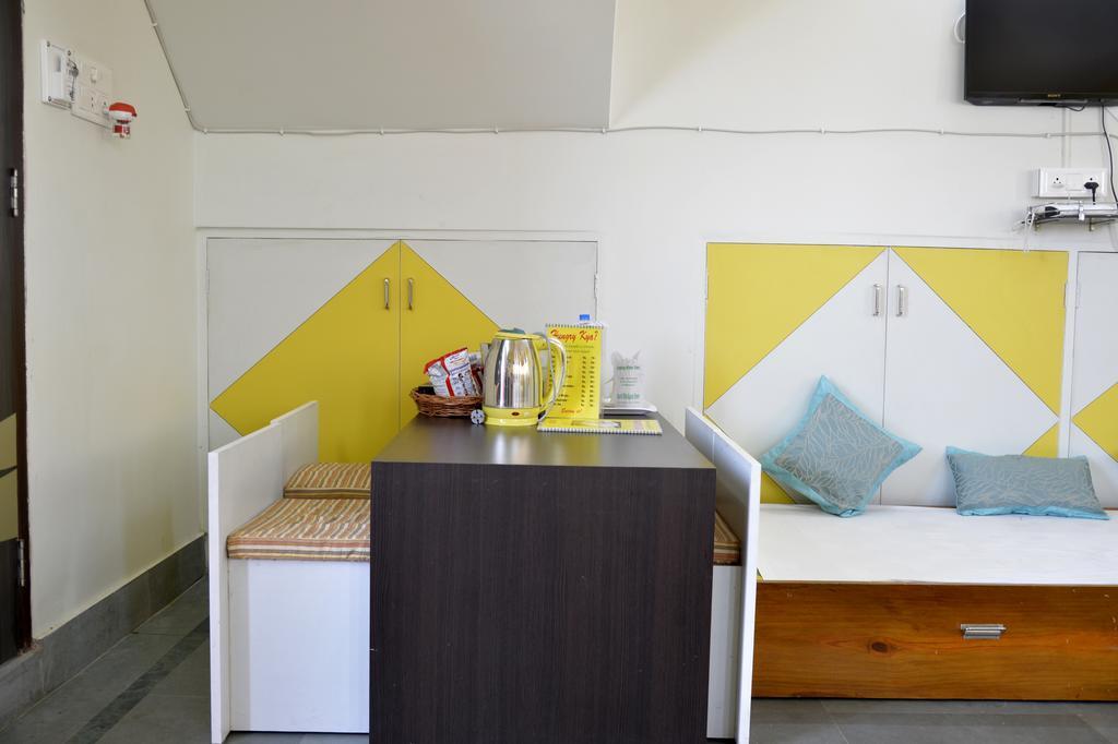 כלכותה Ghosh Villa Guest House מראה חיצוני תמונה