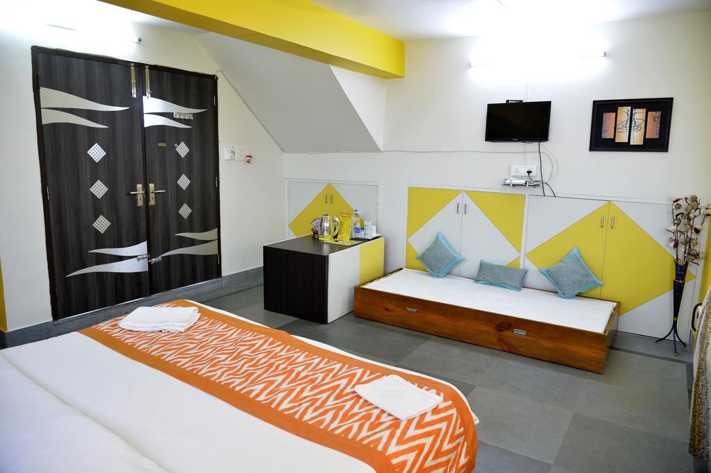 כלכותה Ghosh Villa Guest House מראה חיצוני תמונה