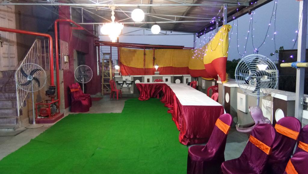 כלכותה Ghosh Villa Guest House מראה חיצוני תמונה